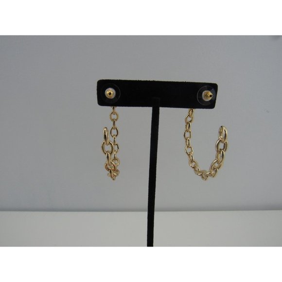 NWT EXPRESS INTERLOCKING CHAIN HOOP EARRINGS - Picture 8 of 10